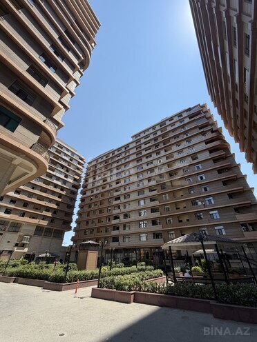 Продаётся 4-комн. новостройка 247 м², м. Низами, photo 1 from 18