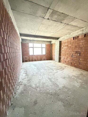 Продаётся 4-комн. новостройка 247 м², м. Низами, photo 12 from 18