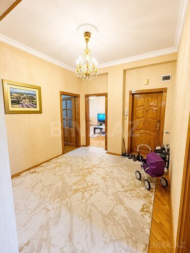 Satılır 4 otaqlı yeni tikili 135 m², İnşaatçılar m., photo 9 from 10