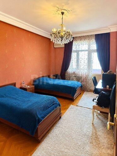 Satılır 4 otaqlı yeni tikili 135 m², İnşaatçılar m., photo 7 from 10