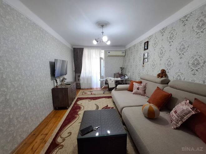 Satılır 2 otaqlı köhnə tikili 55 m², Qara Qarayev m., photo 3 from 10