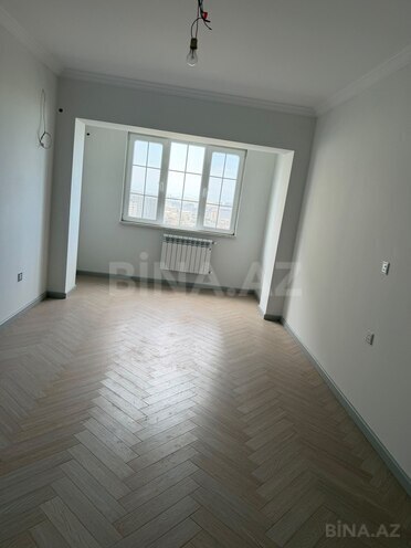 Satılır 2 otaqlı köhnə tikili 65 m², 9-cu mikrorayon q., photo 1 from 14