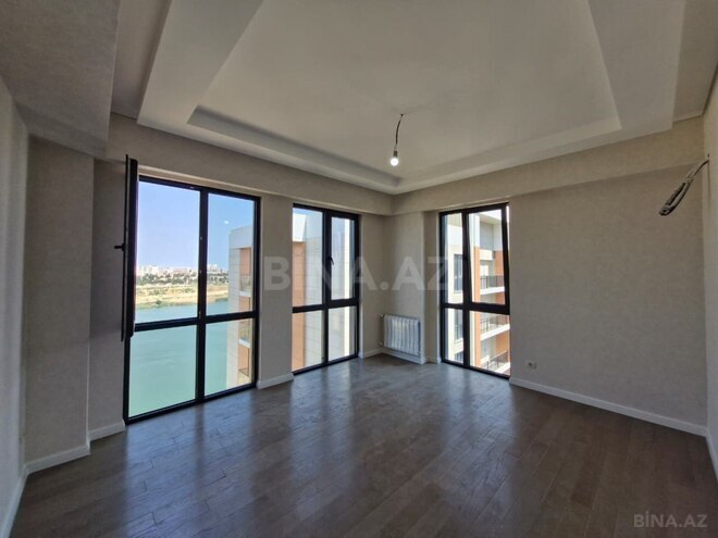 Продаётся 2-комн. новостройка 57 м², м. Элмляр Академиясы, photo 1 from 16