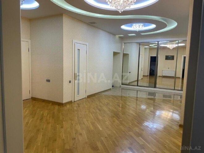 Продаётся 4-комн. новостройка 240 м², м. Низами, photo 13 from 17