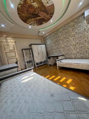 Продаётся 3-комн. новостройка 140 м², м. Халглар Достлугу, photo 13 from 32