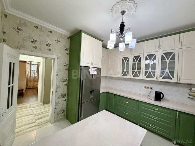 Satılır 8 otaqlı həyət evi/bağ evi 320 m², Saray q., photo 18 from 30