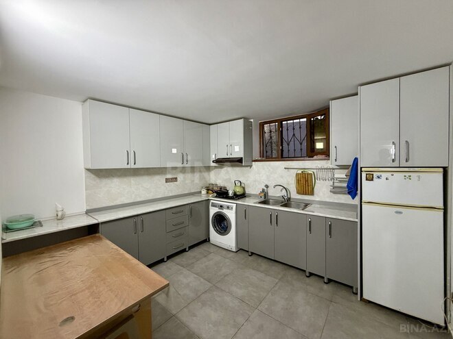 Satılır 8 otaqlı həyət evi/bağ evi 320 m², Saray q., photo 21 from 30