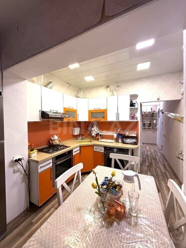 Satılır 3 otaqlı köhnə tikili 67 m², Gənclik m., photo 9 from 15