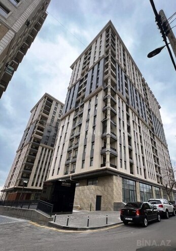 Сдаётся 2-комн. новостройка 75 м², м. Низами, photo 1 from 14