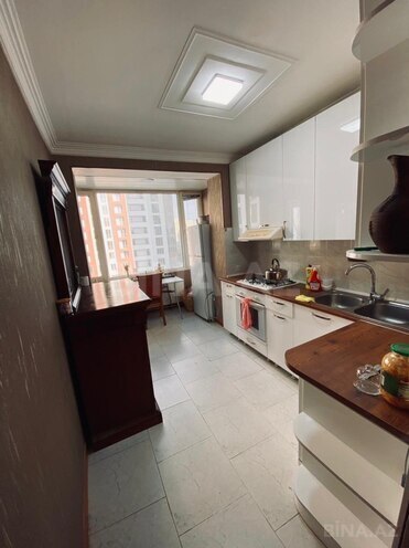 Сдаётся 2-комн. вторичка 60 м², м. Ичеришехер, photo 1 from 20