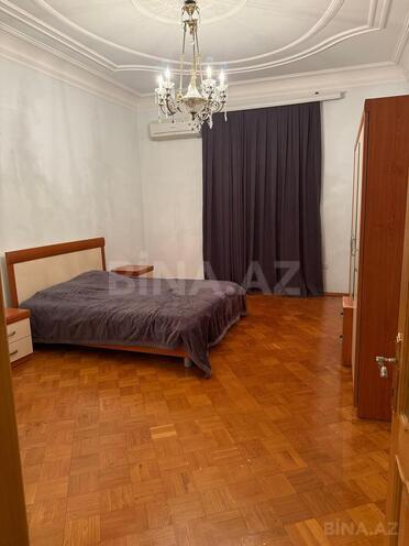 Продаётся 3-комн. вторичка 75 м², м. Элмляр Академиясы, photo 4 from 15