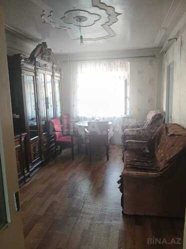 Satılır 5 otaqlı köhnə tikili 101 m², Badamdar q., photo 1 from 10
