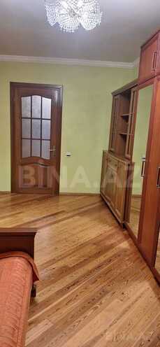 Продаётся 3-комн. вторичка 70 м², м. Элмляр Академиясы, photo 9 from 18