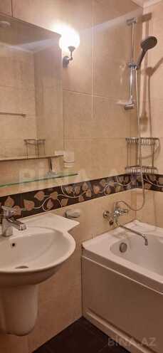 Продаётся 3-комн. вторичка 70 м², м. Элмляр Академиясы, photo 16 from 18