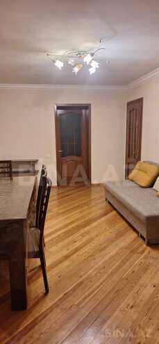 Продаётся 3-комн. вторичка 70 м², м. Элмляр Академиясы, photo 5 from 18