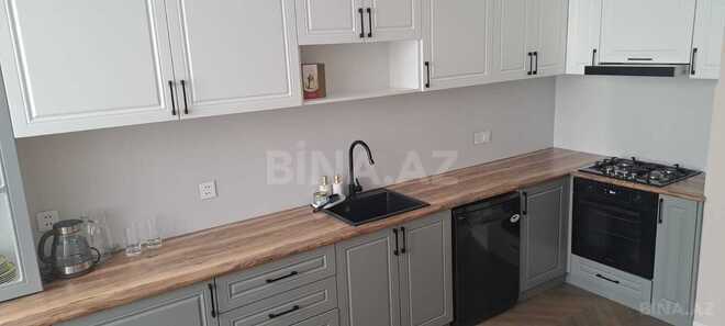 Сдаётся 2-комн. новостройка 95 м², м. Низами, photo 14 from 16