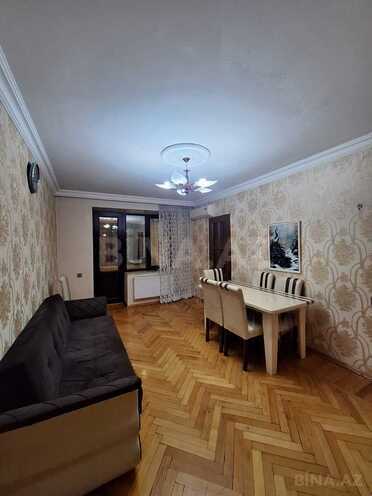 Satılır 2 otaqlı köhnə tikili 50 m², İnşaatçılar m., photo 6 from 28
