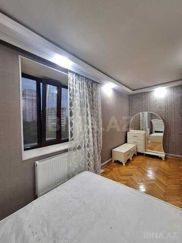 Satılır 2 otaqlı köhnə tikili 50 m², İnşaatçılar m., photo 13 from 28
