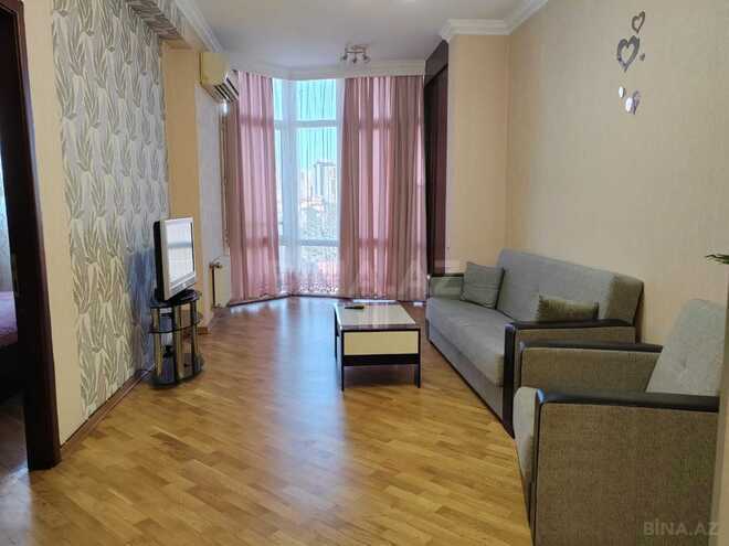 Сдаётся 2-комн. новостройка 60 м², Хатаинский р., photo 1 from 11