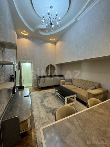 İcarəyə verilir 3 otaqlı köhnə tikili 80 m², Sahil m., photo 3 from 22
