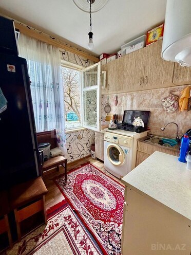 Satılır 3 otaqlı köhnə tikili 70 m², Xalqlar Dostluğu m., photo 8 from 14