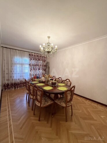 Satılır 4 otaqlı köhnə tikili 110 m², Azadlıq Prospekti m., photo 8 from 12