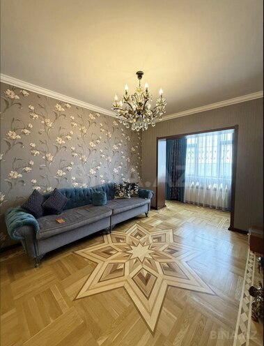 Satılır 4 otaqlı köhnə tikili 110 m², Azadlıq Prospekti m., photo 6 from 12