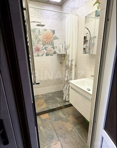 Satılır 4 otaqlı köhnə tikili 110 m², Azadlıq Prospekti m., photo 11 from 12