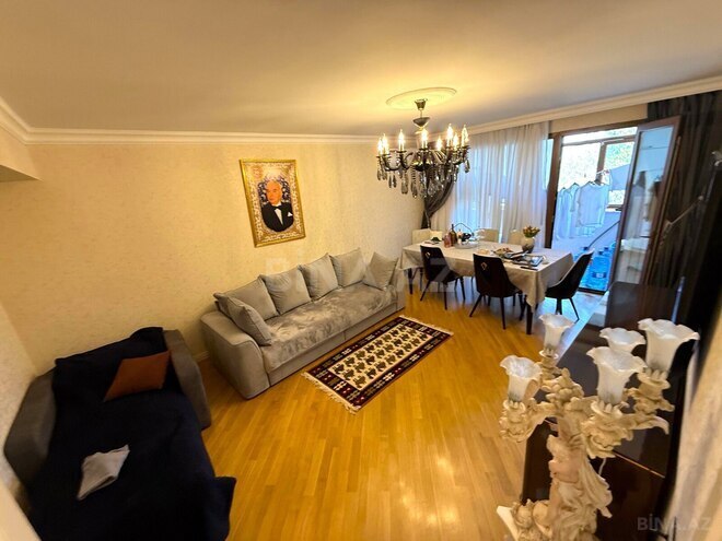 Продаётся 3-комн. вторичка 115 м², м. Ичеришехер, photo 3 from 28
