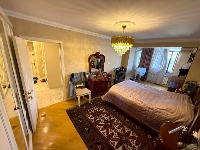 Продаётся 3-комн. вторичка 115 м², м. Ичеришехер, photo 9 from 28