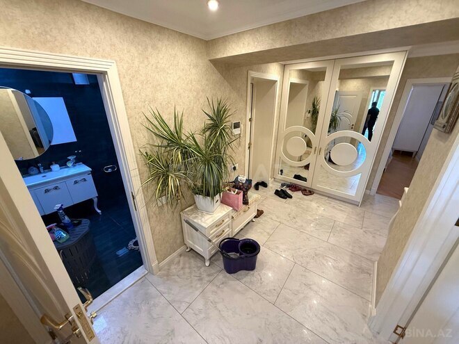 Продаётся 3-комн. вторичка 115 м², м. Ичеришехер, photo 17 from 28