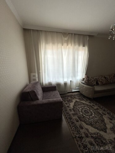 İcarəyə verilir 3 otaqlı köhnə tikili 85 m², Azadlıq Prospekti m., photo 3 from 10