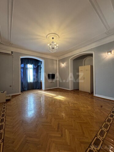 Продаётся 6-комн. дом/дача 450 м², м. Элмляр Академиясы, photo 7 from 20