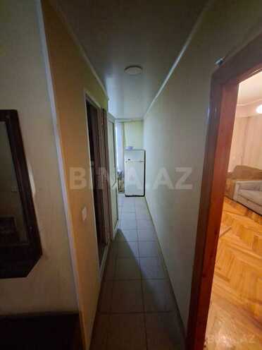 Satılır 1 otaqlı köhnə tikili 40 m², İnşaatçılar m., photo 12 from 18