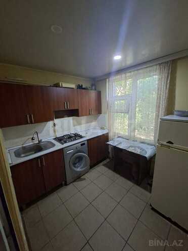 Satılır 1 otaqlı köhnə tikili 40 m², İnşaatçılar m., photo 13 from 18