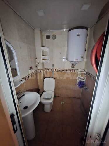 Satılır 1 otaqlı köhnə tikili 40 m², İnşaatçılar m., photo 16 from 18