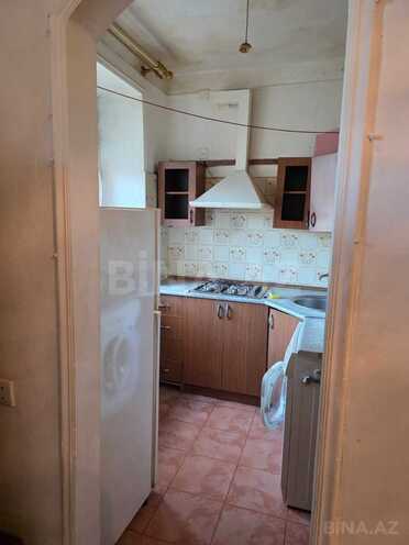 Satılır 2 otaqlı köhnə tikili 60 m², Elmlər Akademiyası m., photo 9 from 13