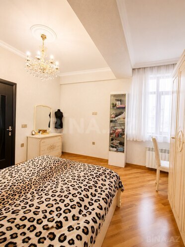 Продаётся 4-комн. новостройка 115 м², м. Иншаатчылар, photo 12 from 18
