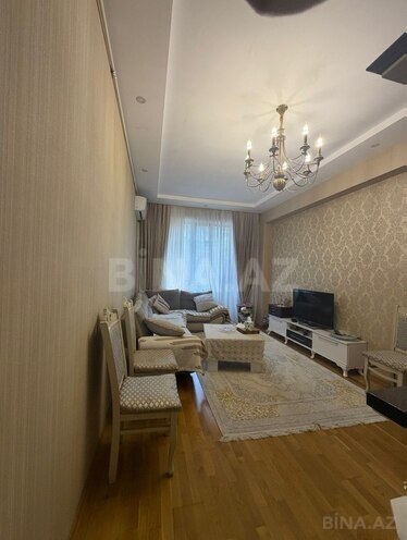 Продаётся 2-комн. новостройка 51 м², м. Кара Караев, photo 1 from 10