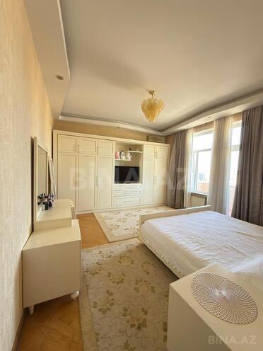Продаётся 3-комн. новостройка 175 м², м. Низами, photo 10 from 27