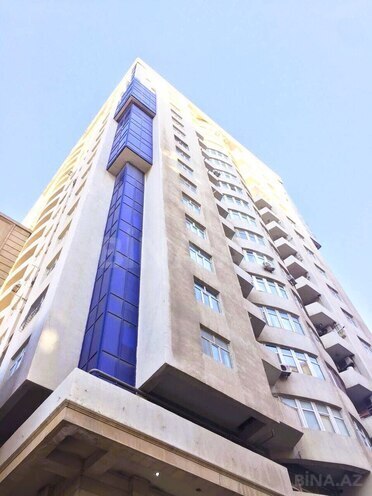 İcarəyə verilir 3 otaqlı yeni tikili 175 m², 28 May m., photo 7 from 12