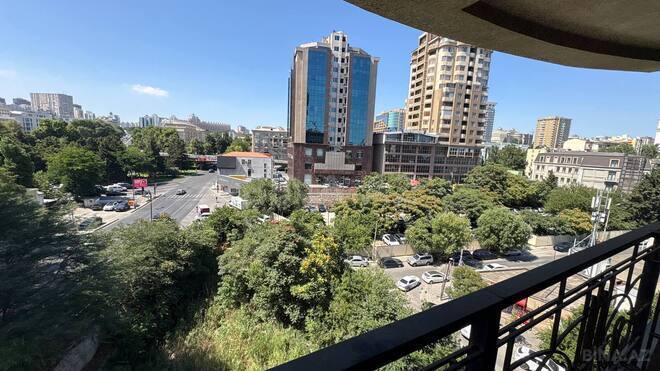Продаётся 4-комн. новостройка 221 м², м. Низами, photo 14 from 30