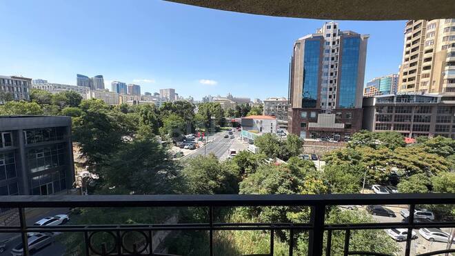 Продаётся 4-комн. новостройка 221 м², м. Низами, photo 15 from 30