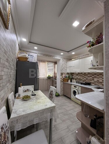 Satılır 3 otaqlı köhnə tikili 76 m², Azadlıq Prospekti m., photo 14 from 19