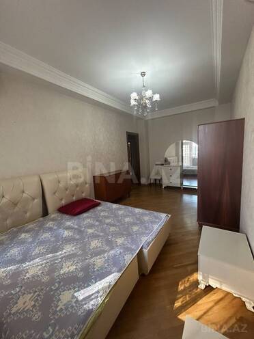 Сдаётся 2-комн. новостройка 80 м², м. 8 ноября, photo 7 from 10