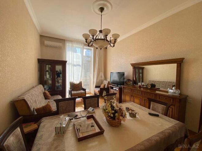 Satılır 3 otaqlı köhnə tikili 97 m², İçəri Şəhər m., photo 5 from 22