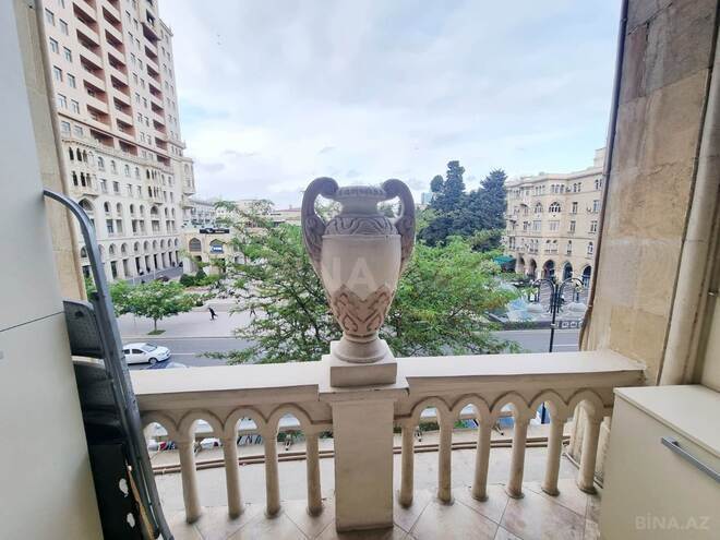 İcarəyə verilir 3 otaqlı köhnə tikili 95 m², Sahil m., photo 11 from 23
