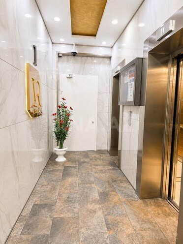 Продаётся 3-комн. новостройка 105 м², м. Низами, photo 12 from 13