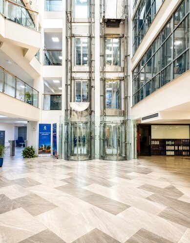 Продаётся 3-комн. новостройка 105 м², м. Низами, photo 3 from 13