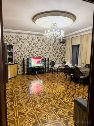 Satılır 6 otaqlı köhnə tikili 160 m², Nəriman Nərimanov m., photo 1 from 18